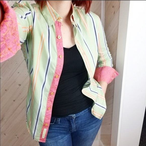 ๐ Robert Graham | Striped Button Down Shirt ๐ - Picture 4 of 5